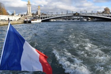 フランス旅行　1日目　パリ