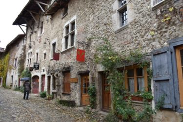 フランス旅行　５日目　ペルージュ＆リヨン