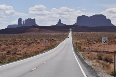 【アメリカ旅行】　モニュメントバレー